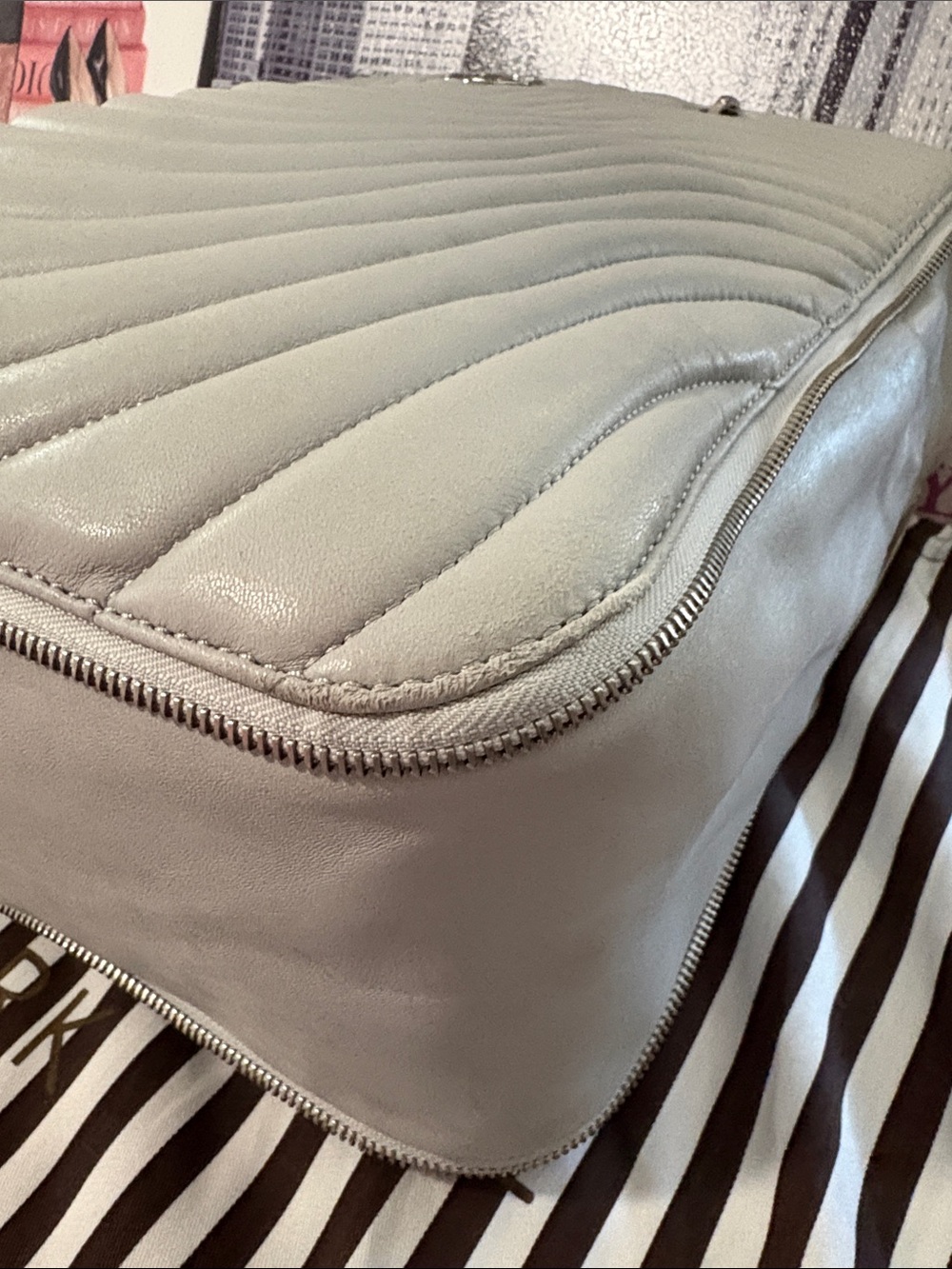 Henri Bendel No 7 Quilted lambskinnTote Bag in Light Gray - Picture 8 of 16